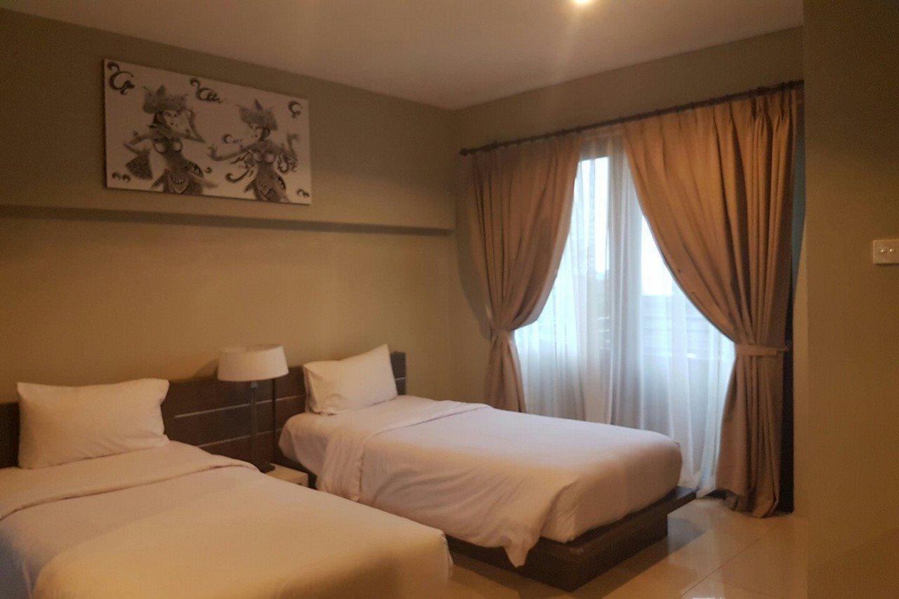 Parkside Denbukit Residence & Suite Jimbaran Bagian luar foto